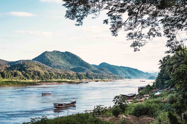 Anouvong's 10-Day Laotian Serendipity Day Ten - Along Upper Mekong