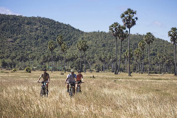 Aqua Mekong's 8-Day Mekong Expedition Upstream Day One - Excursion on Bike