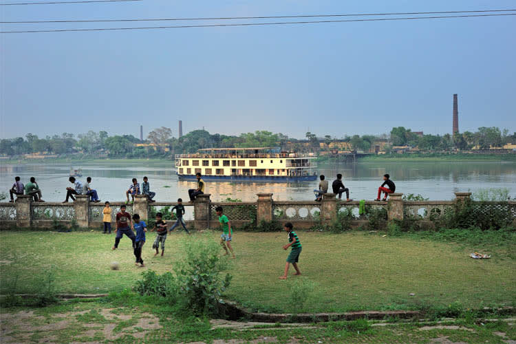 Rajmahal - Historic Hugli : Farakka - Kolkata - Day 1