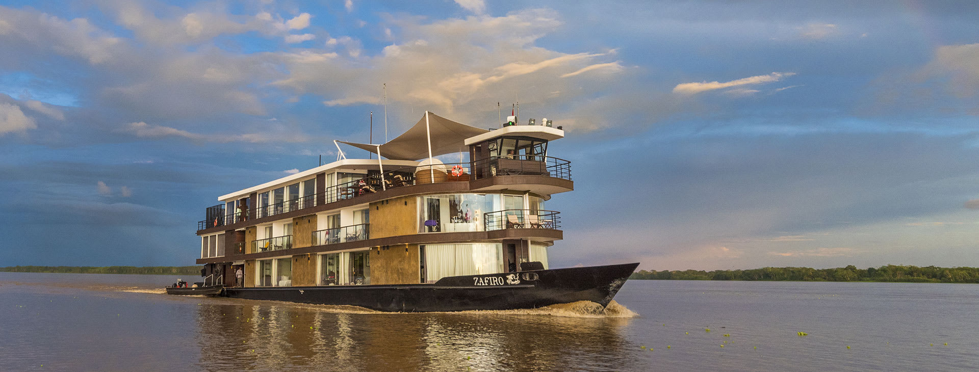 Zafiro on the Amazon river